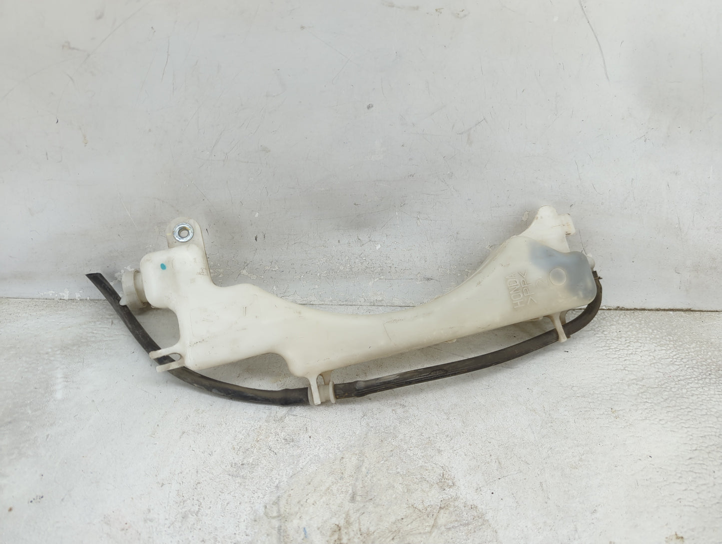 2001-2005 Honda Civic Radiator Coolant Overflow Expansion Tank Bottle - Oemusedautoparts1.com