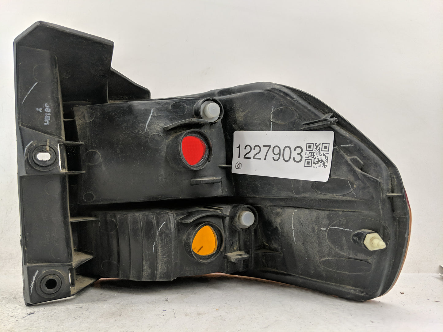 2003 Honda Odyssey Tail Light Assembly Driver Left OEM Fits OEM Used Auto Parts - Oemusedautoparts1.com