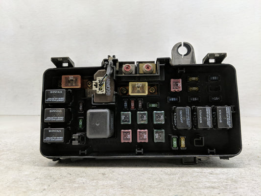 1999-2004 Honda Odyssey Fusebox Fuse Box Panel Relay Module Fits Fits 1999 2000 2001 2002 2003 2004 OEM Used Auto Parts