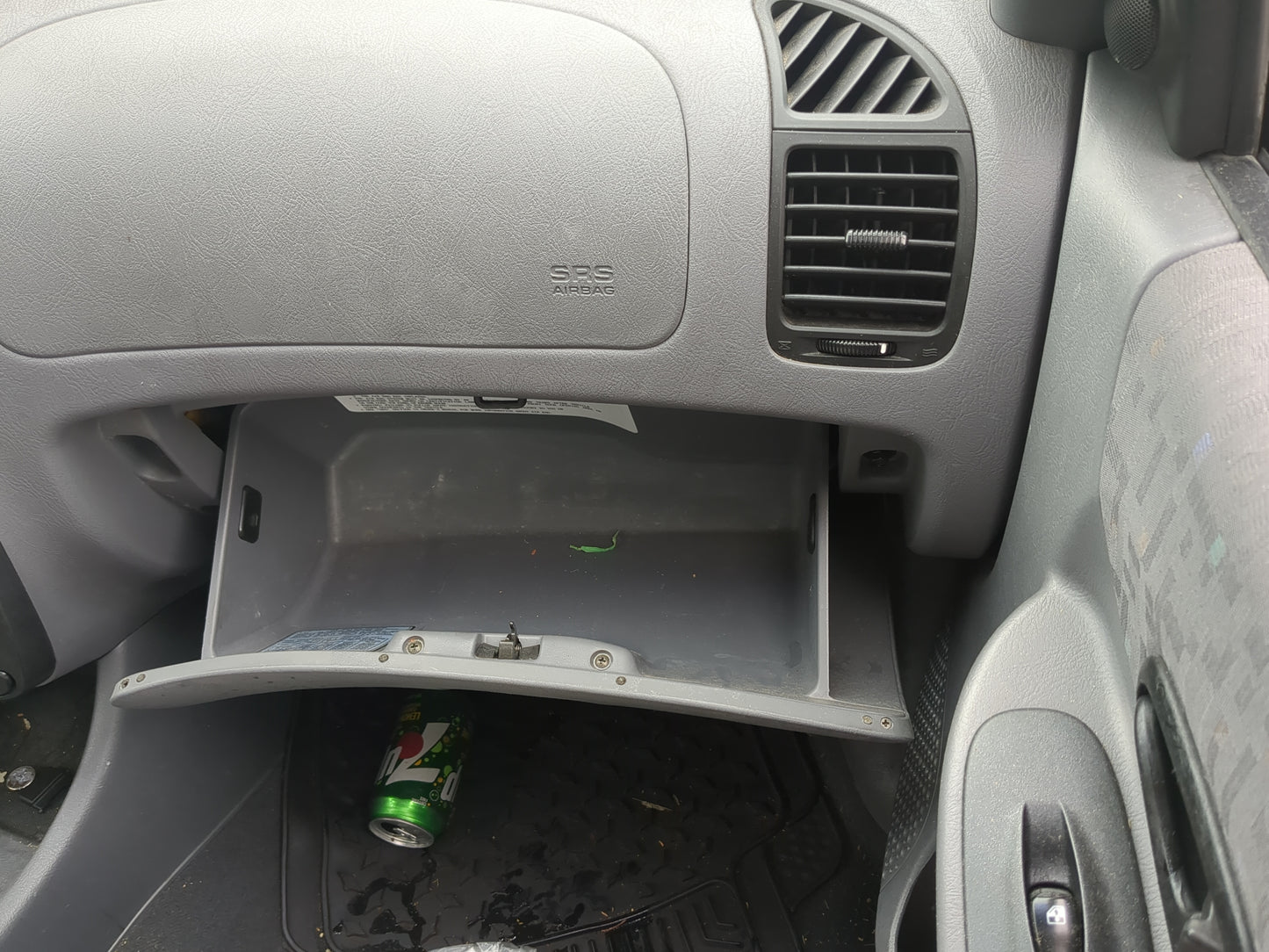 2003 Hyundai Accent Passenger Glove Box Door Storage Compartment - Oemusedautoparts1.com