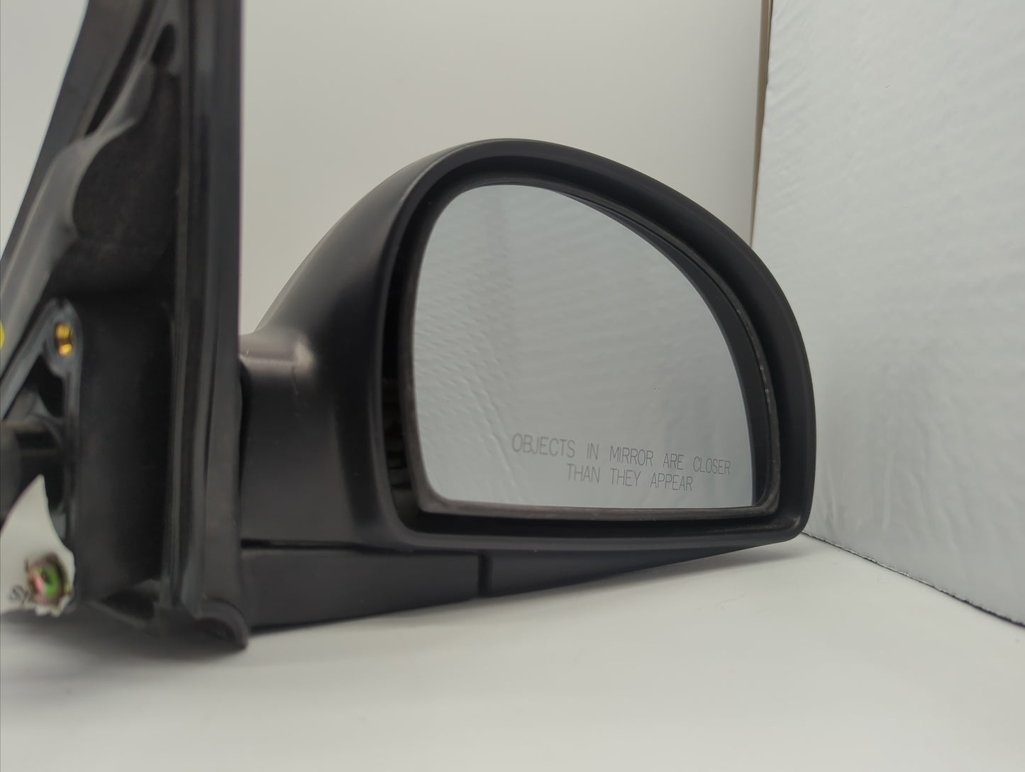 2002-2006 Hyundai Accent Passenger Side View Mirror - Right Door Mirror OEM Used - Oemusedautoparts1.com
