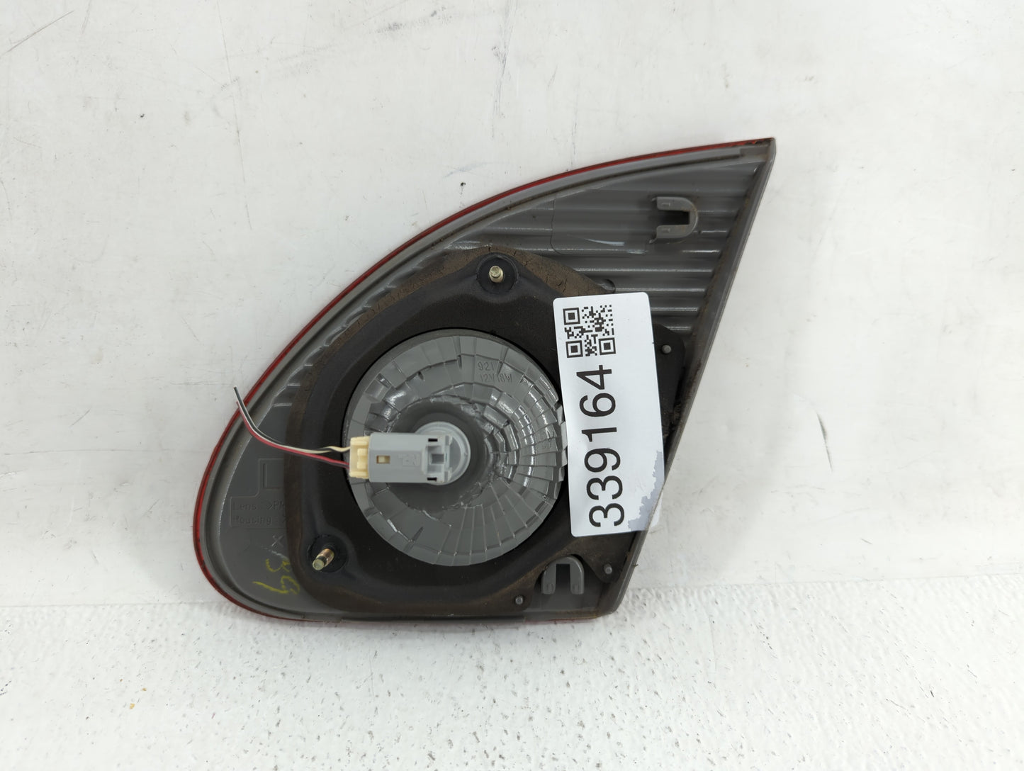 2003-2004 Infiniti G35 Tail Light Assembly Passenger Right OEM P/N:220-63622 Fits Fits 2003 2004 OEM Used Auto Parts - Oemus