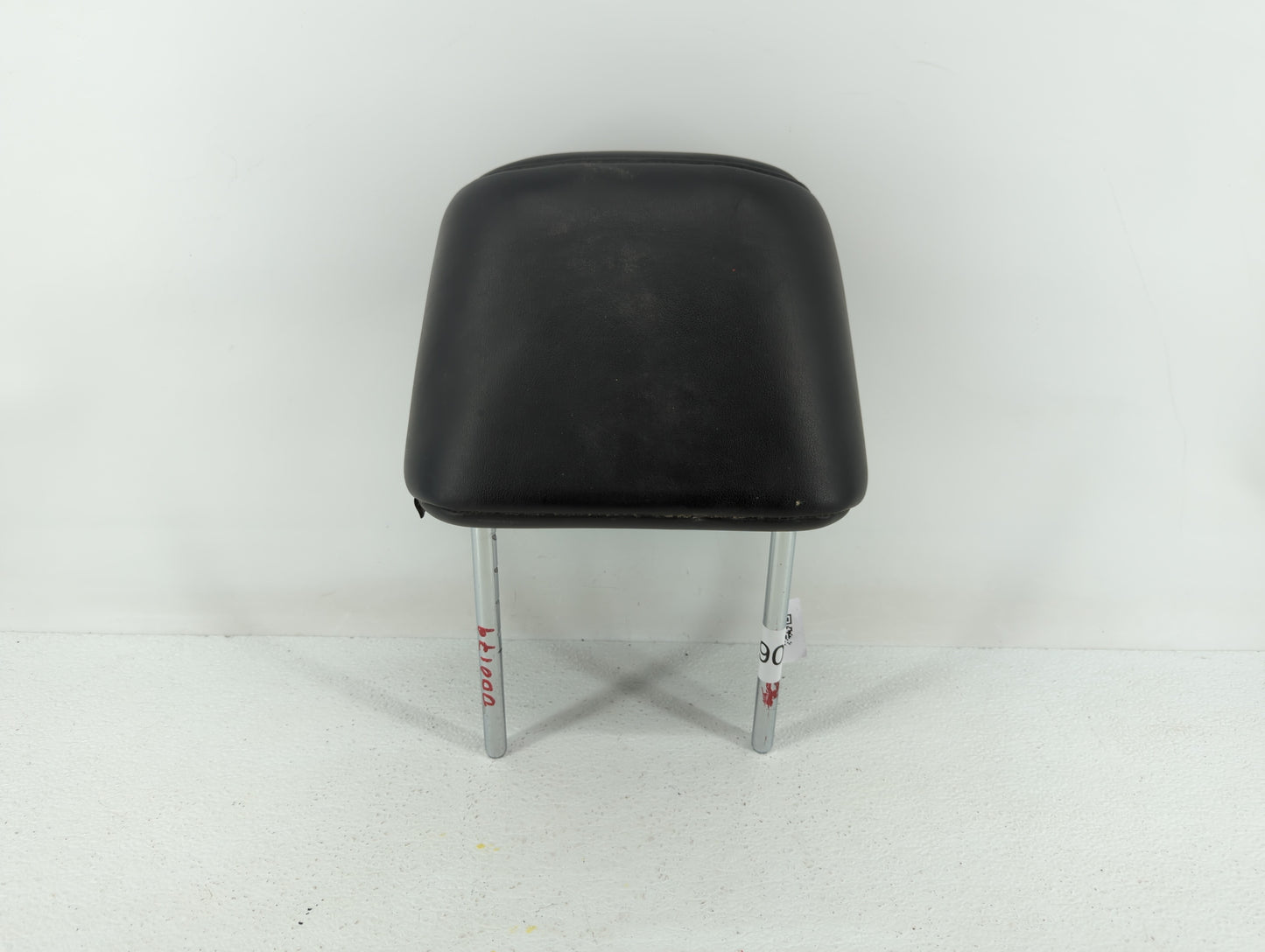 2003-2004 Infiniti G35 Headrest Head Rest Rear Seat Fits Fits 2003 2004 OEM Used Auto Parts - Oemusedautoparts1.com