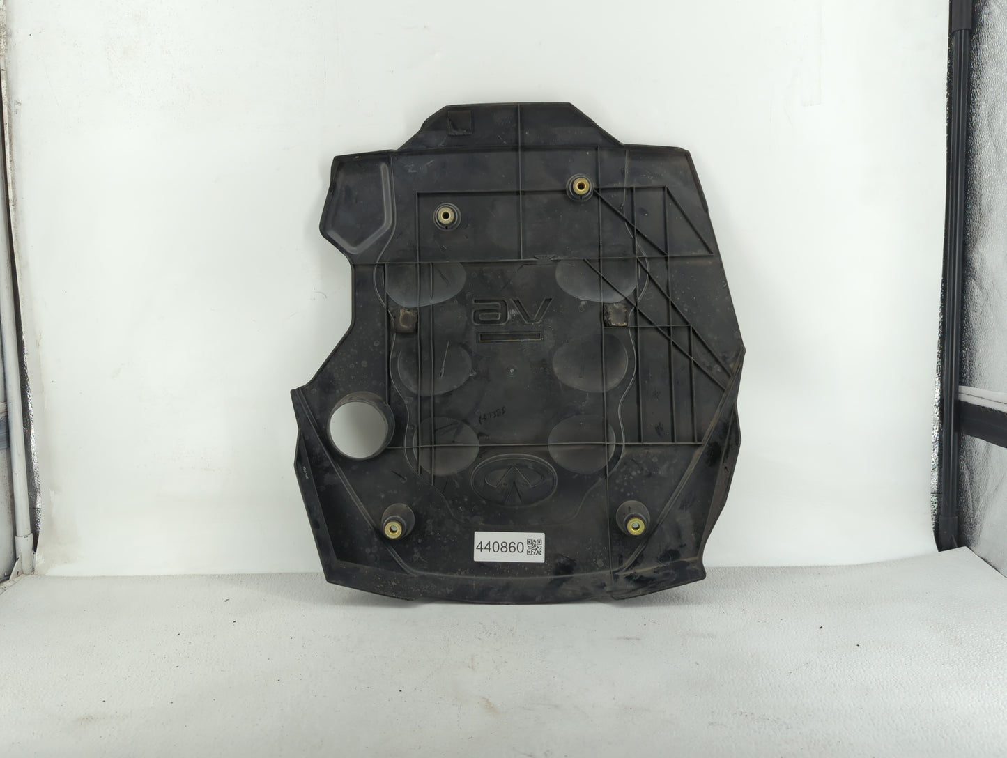 2003 Infiniti G35 Engine Cover - Oemusedautoparts1.com