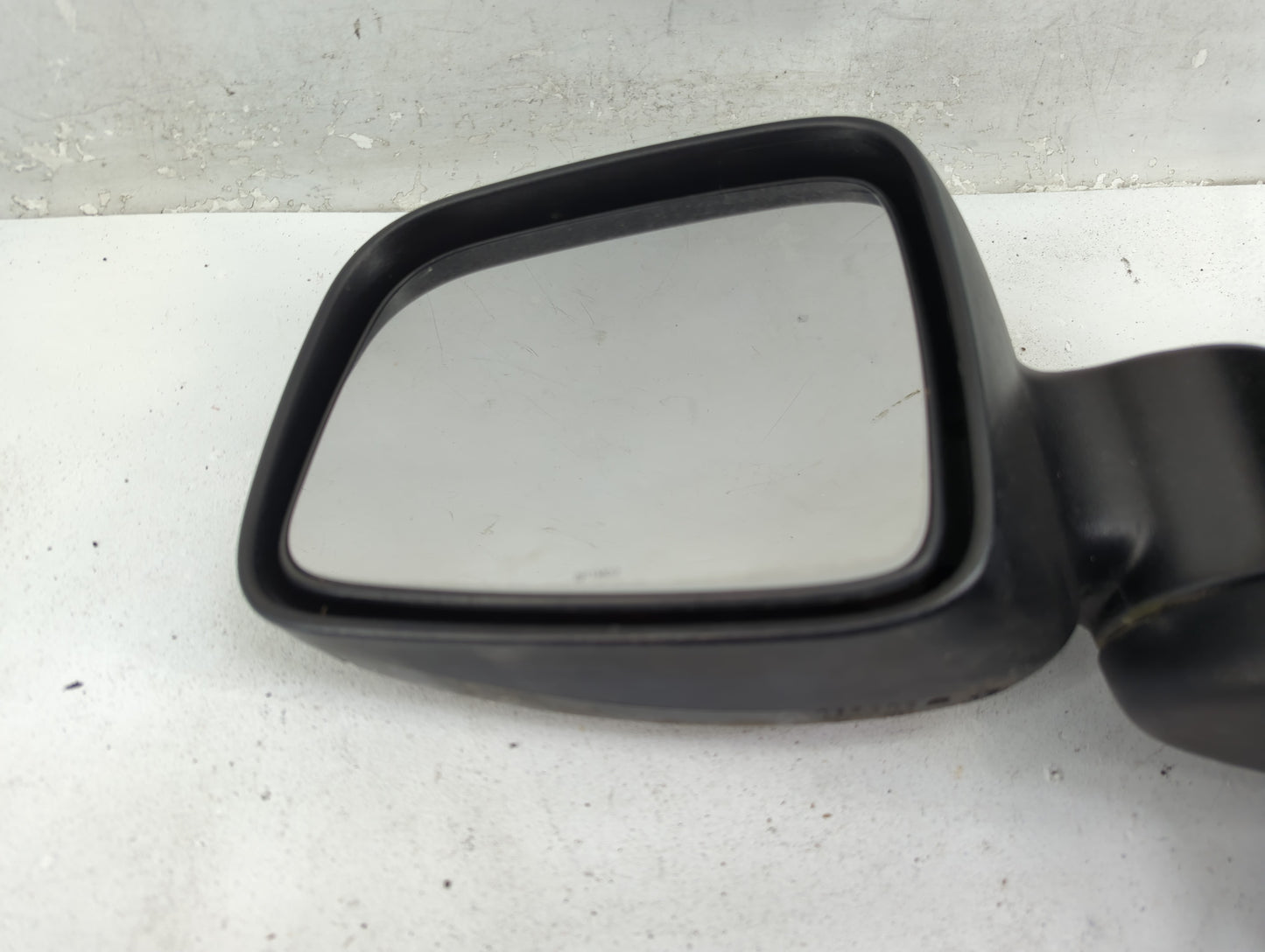 2002-2007 Jeep Liberty Driver Side View Mirror - Left Door Mirror OEM Used - Oemusedautoparts1.com
