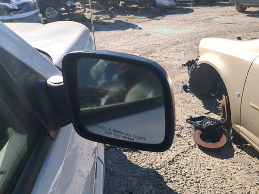 2002-2007 Jeep Liberty Passenger Side View Mirror - Right Door Mirror OEM Used