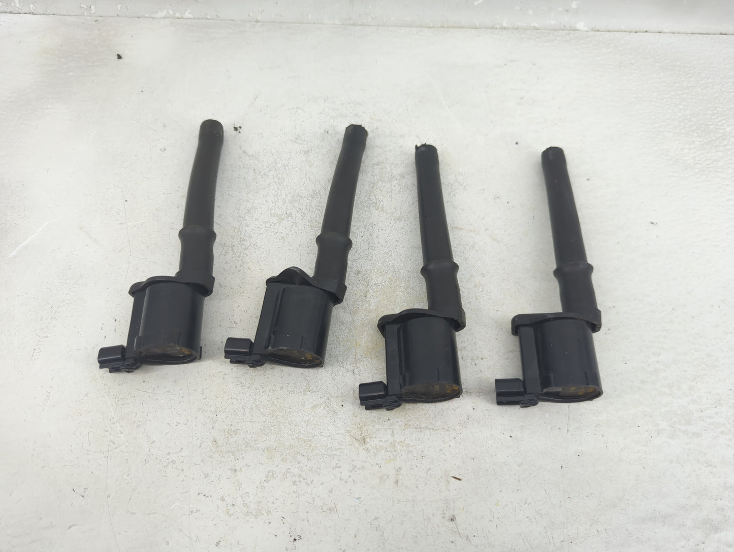 Lincoln Navigator Ignition Coil Igniter Pack - Oemusedautoparts1.com