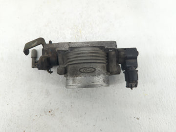 2003 Lincoln Navigator Throttle Body P/N:8S4E-9F991-CB F8ZU-AF, F8ZU-AE, F80F-9E928-AA Fits Fits 1998 1999 2000 2001 2002 2004 OEM Used Auto Parts