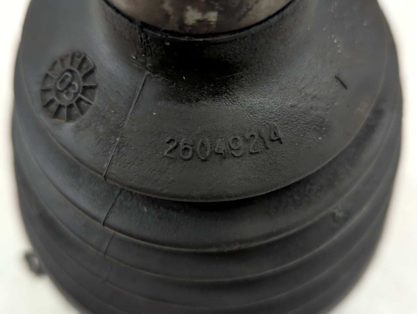 Mercury Montego Axle Shaft Front Driver Cv C/v - Oemusedautoparts1.com