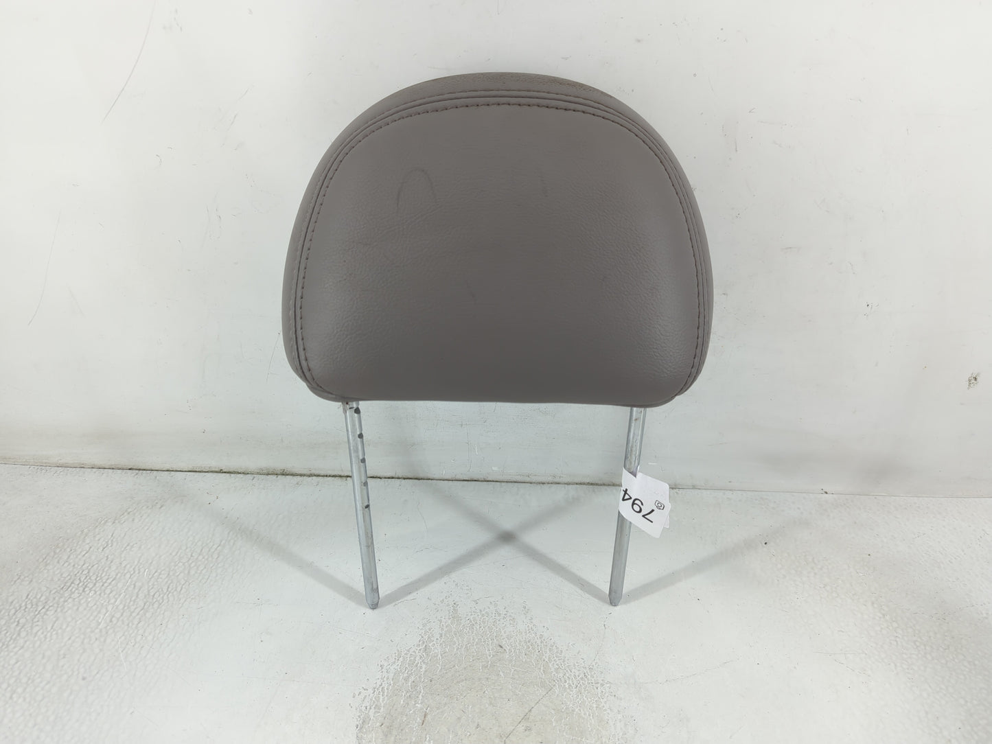 2002-2003 Mercury Sable Headrest Head Rest Front Driver Passenger Seat Fits Fits 2002 2003 OEM Used Auto Parts - Oemusedauto