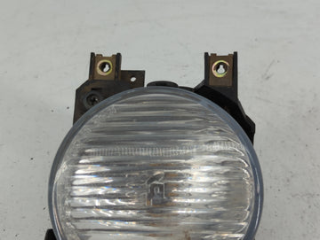 2002-2003 Mitsubishi Galant Passenger Right Oem Fog Light Lamp