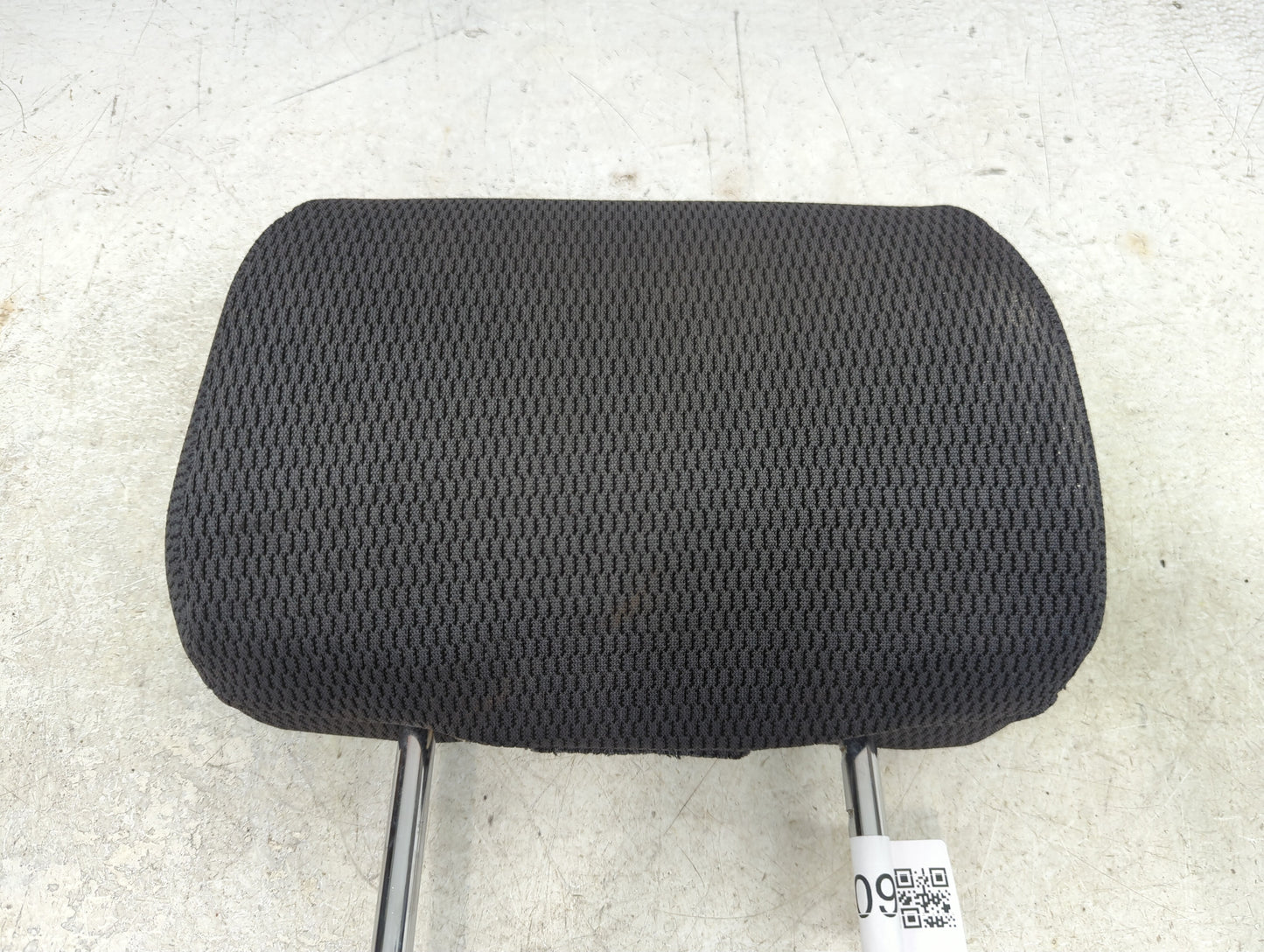 2003 Nissan Frontier Headrest Head Rest Rear Center Seat Fits OEM Used Auto Parts - Oemusedautoparts1.com