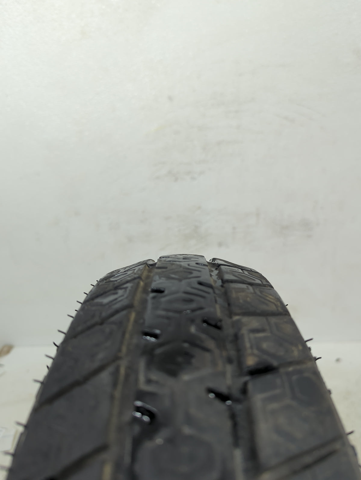 Oldsmobile Alero Alero Spare Donut Tire Wheel Rim Oem - Oemusedautoparts1.com