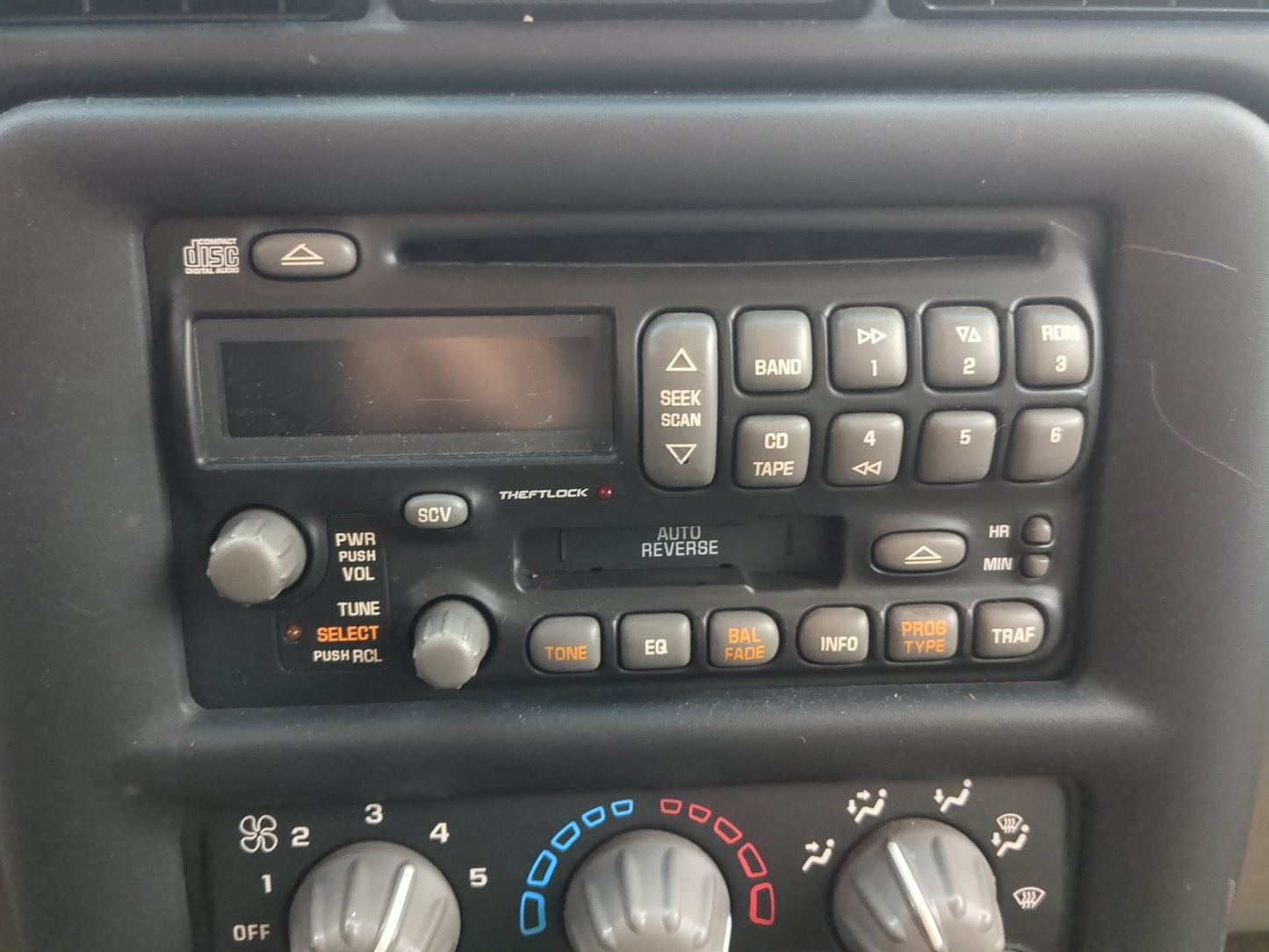 2000-2005 Pontiac Montana Radio AM FM Cd Player Receiver Replacement Fits Fits 2000 2001 2002 2003 2004 2005 OEM Used Auto P