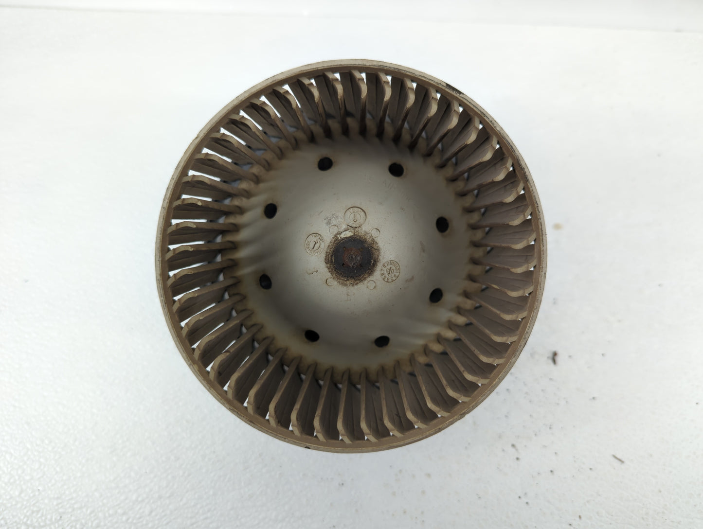 2002-2007 Saturn Vue Rear Heater AC Blower Motor P/N:19D583 Fits Fits 2002 2003 2004 2005 2006 2007 OEM Used Auto Parts - Oe