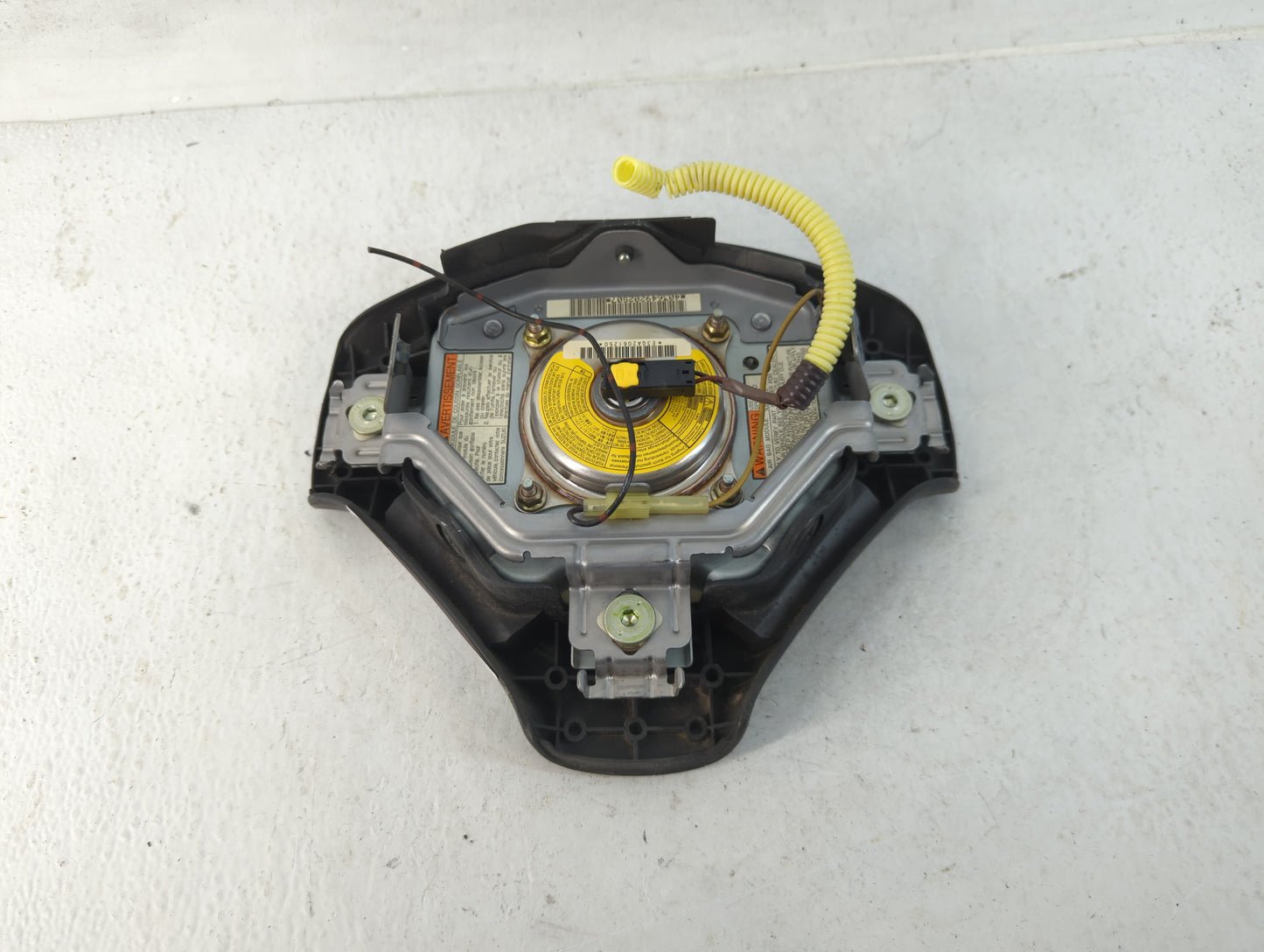 2003-2004 Suzuki Aerio Air Bag Driver Left Steering Wheel Mounted P/N:E3GA2061250 403649202S07 Fits Fits 2003 2004 OEM Used