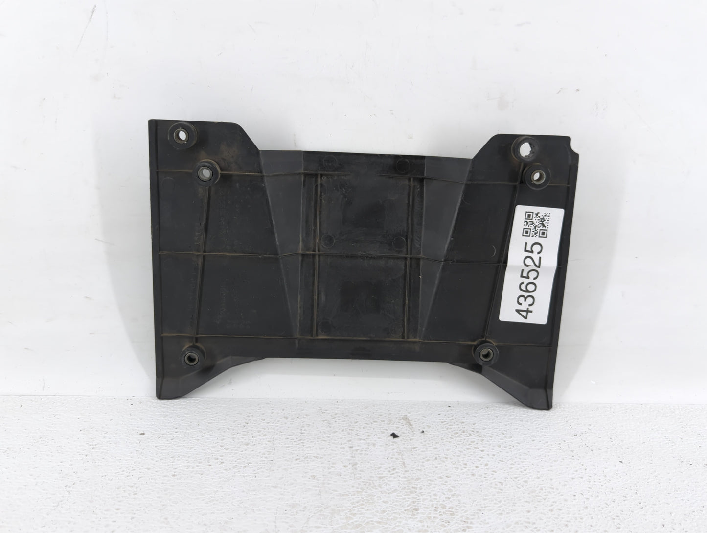 2003 Suzuki Vitara Engine Cover - Oemusedautoparts1.com