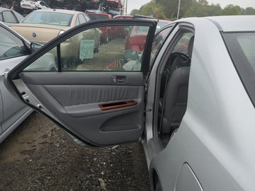 2002-2006 Toyota Camry Driver Rear Door Oem