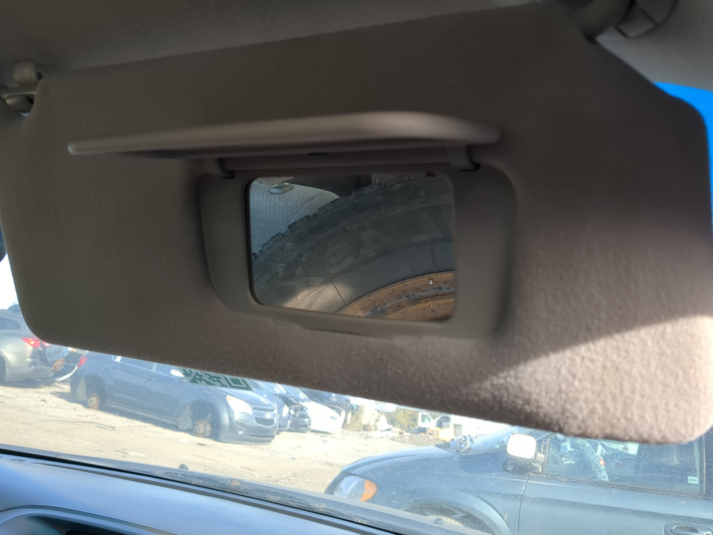 2002-2006 Toyota Camry Sun Visor Shade Replacement Passenger Right Mirror Fits Fits 2002 2003 2004 2005 2006 OEM Used Auto P