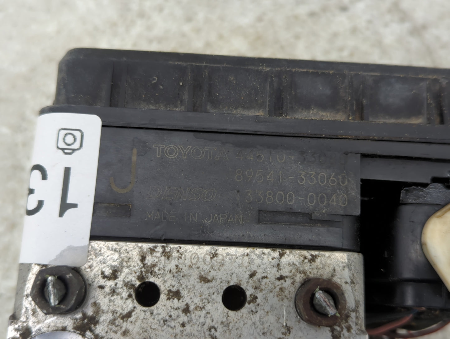 2002-2003 Toyota Camry ABS Pump Control Module Replacement P/N:133800-0040 89541-33060, 89541-06060 Fits Fits 2002 2003 OEM