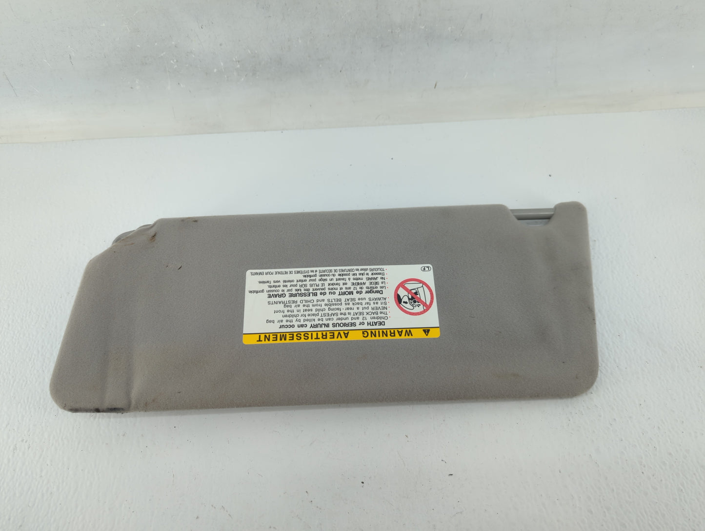 2002-2006 Toyota Camry Sun Visor Shade Replacement Passenger Right Mirror Fits Fits 2002 2003 2004 2005 2006 OEM Used Auto P