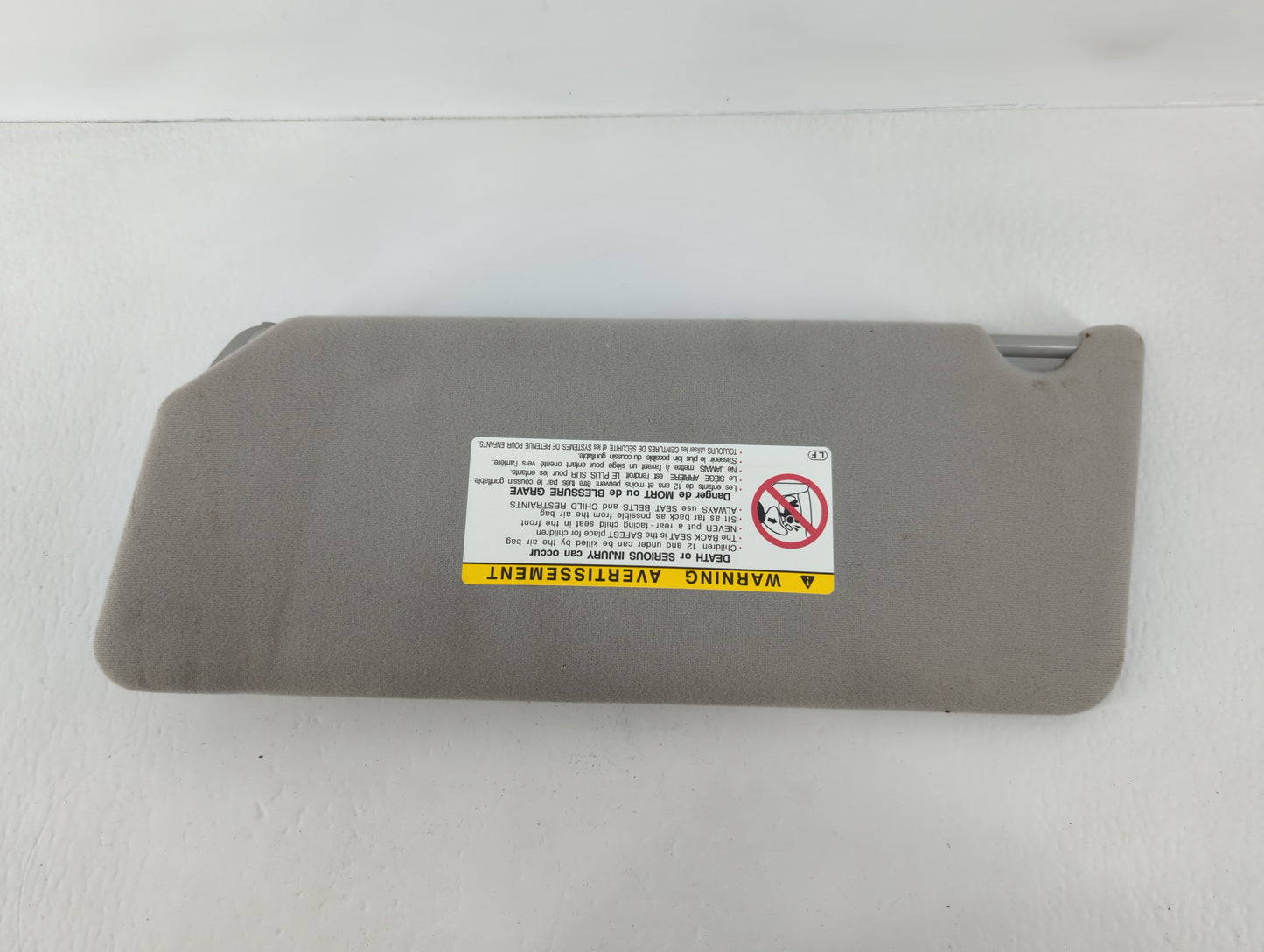 2002-2006 Toyota Camry Sun Visor Shade Replacement Passenger Right Mirror Fits Fits 2002 2003 2004 2005 2006 OEM Used Auto P