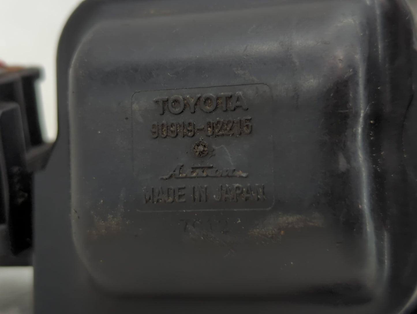 1999-2003 Toyota Solara Ignition Coil Igniter Pack - Oemusedautoparts1.com