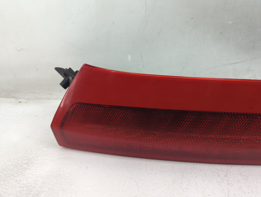 2003-2006 Volvo Xc90 Tail Light Assembly Driver Left OEM P/N:157617 Fits Fits 2003 2004 2005 2006 OEM Used Auto Parts