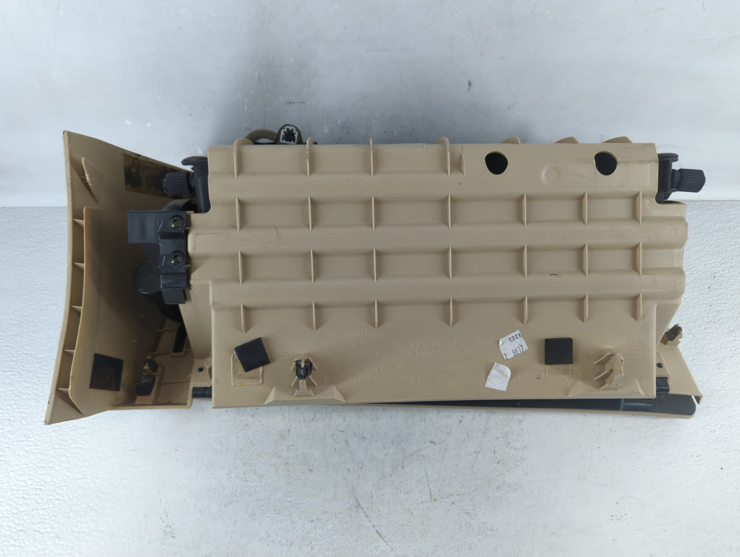 2004 Acura Tl Passenger Glove Box Door Storage Compartment - Oemusedautoparts1.com