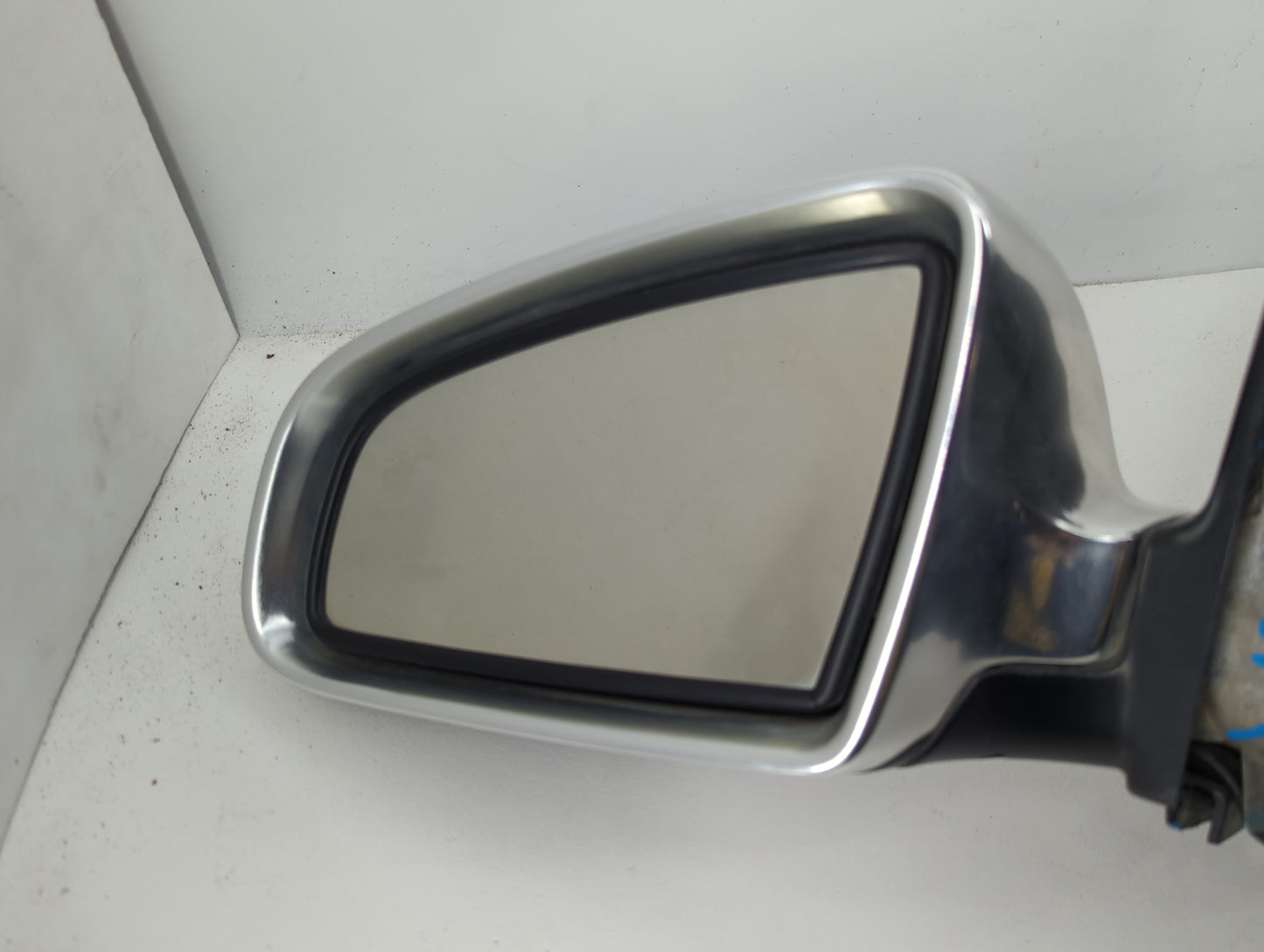 2004-2005 Audi S4 Side Mirror Replacement Driver Left View Door Mirror P/N:E1010681 Fits Fits 2004 2005 OEM Used Auto Parts
