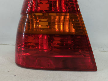 2004 Bmw 325ci Tail Light Assembly Driver Left OEM P/N:6 946 533-01 Fits Fits 2002 2003 2005 OEM Used Auto Parts