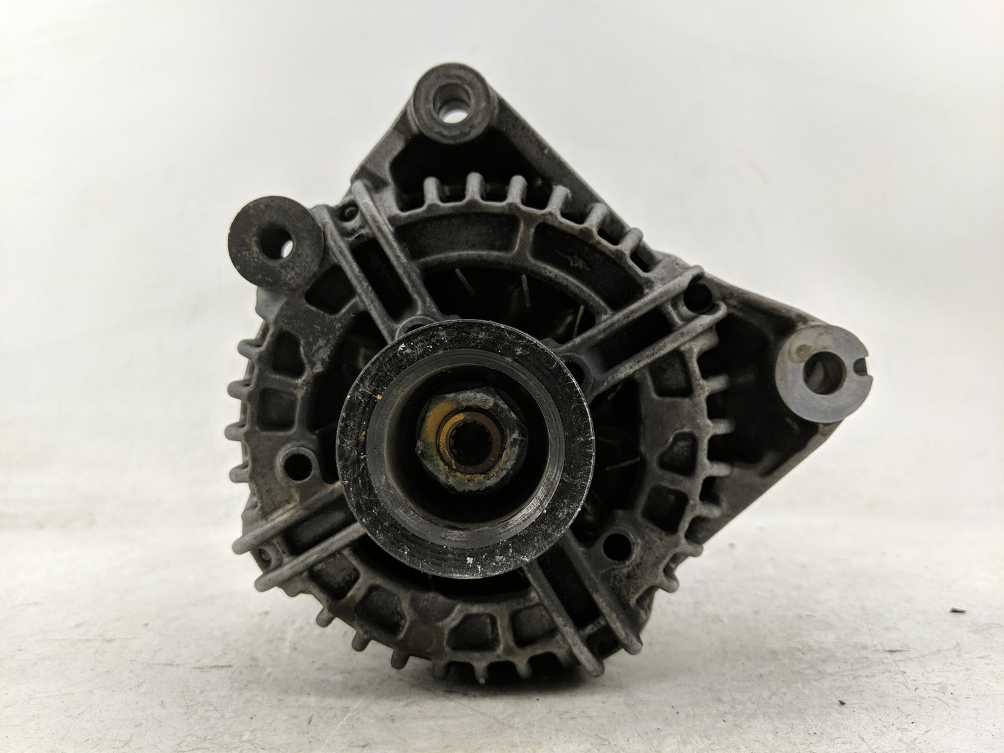 2004 Bmw 330ci Alternator Replacement Generator Charging Assembly Engine OEM P/N:7519618-03 Fits Fits 2001 2002 2003 2005 20