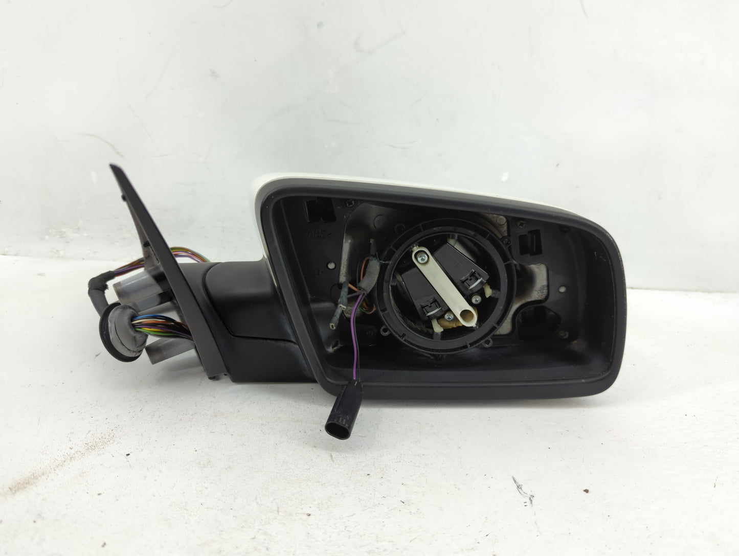 2004-2006 Bmw 530i Passenger Side View Mirror - Right Door Mirror OEM Used - Oemusedautoparts1.com