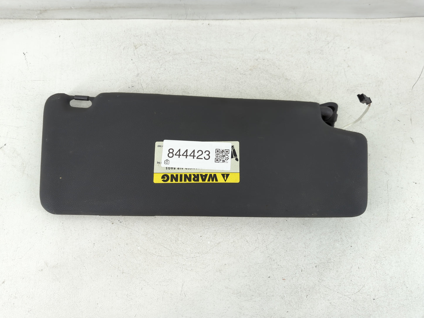 2004-2005 Bmw X3 Sun Visor Shade Replacement Driver Left Mirror Fits Fits 2004 2005 OEM Used Auto Parts - Oemusedautoparts1.