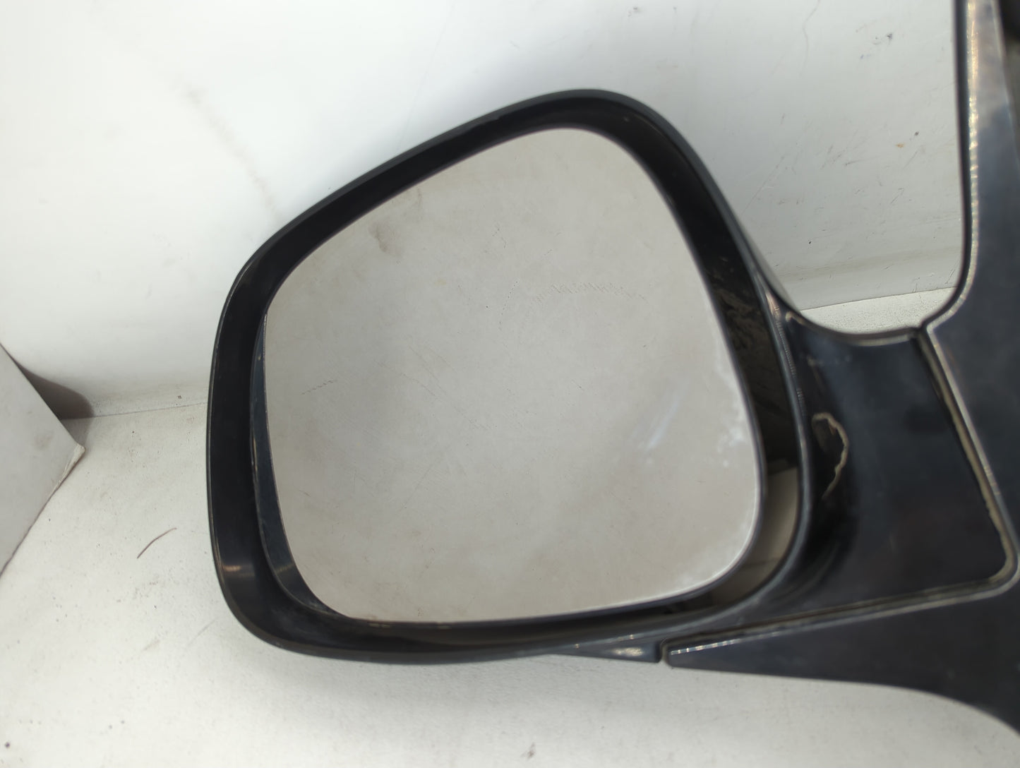 2002-2007 Buick Rendezvous Driver Side View Mirror - Left Door Mirror OEM Used - Oemusedautoparts1.com