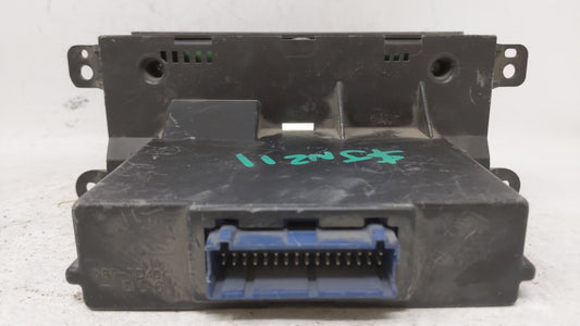 2004 Cadillac Srx Climate Control Module Temperature AC/Heater Replacement P/N:25774224 25765160 Fits OEM Used Auto Parts