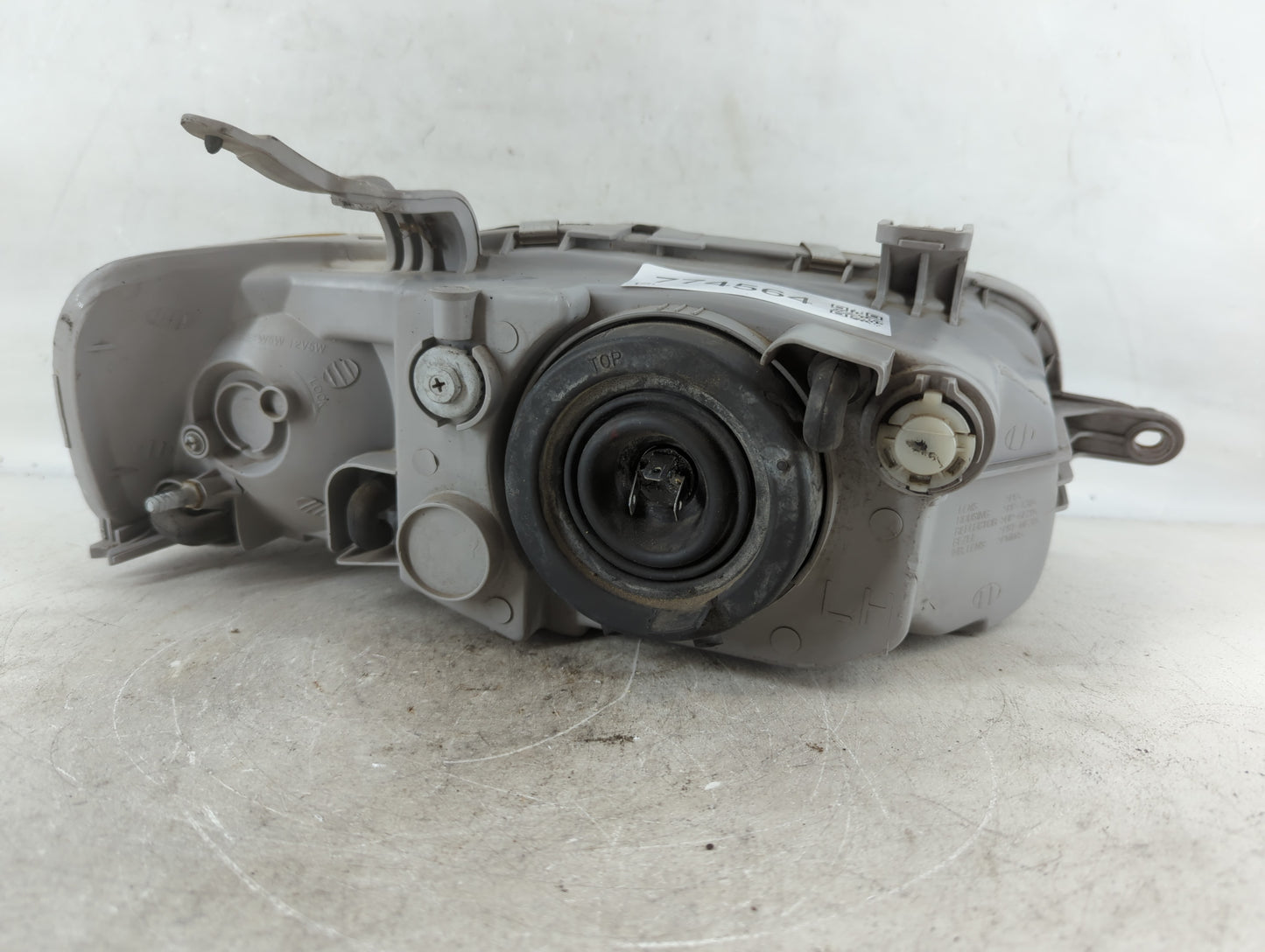 2004-2006 Chevrolet Aveo Driver Left Oem Head Light Headlight Lamp - Oemusedautoparts1.com