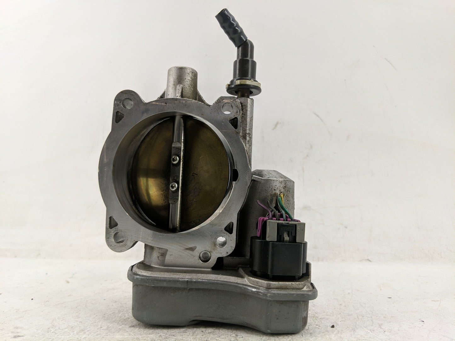 2004-2007 Chevrolet Colorado Throttle Body Fits Fits 2003 2004 2005 2006 2007 OEM Used Auto Parts - Oemusedautoparts1.com