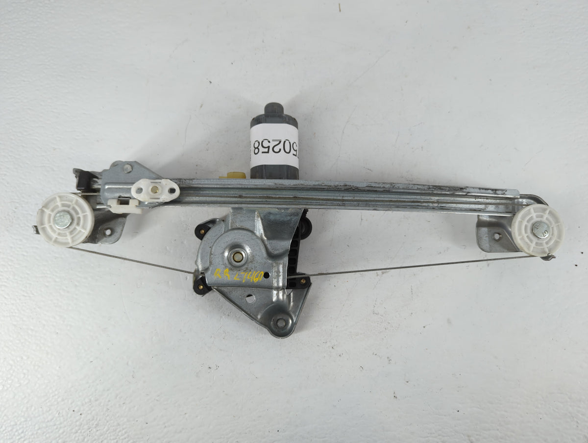 1997-2005 Chevrolet Malibu Used Window Regulator Right Passenger Rear - Oemusedautoparts1.com