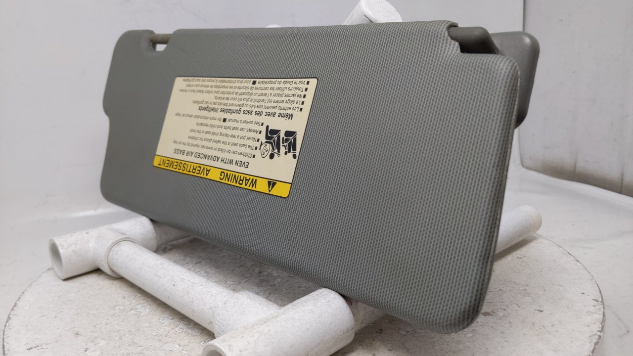 2004 Chevrolet Optra Sun Visor Shade Replacement Driver Left Mirror Fits OEM Used Auto Parts - Oemusedautoparts1.com