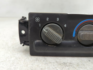 2004 Chevrolet S10 Blazer Climate Control Module Temperature AC/Heater Replacement P/N:15098965 Fits OEM Used Auto Parts