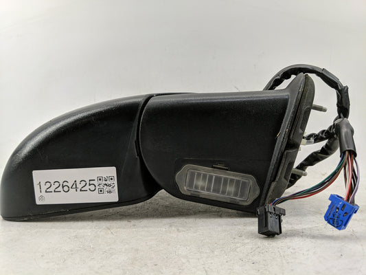 2003-2006 Chevrolet Suburban 2500 Side Mirror Replacement Passenger Right View Door Mirror Fits Fits 2003 2004 2005 2006 OEM Used Auto Parts