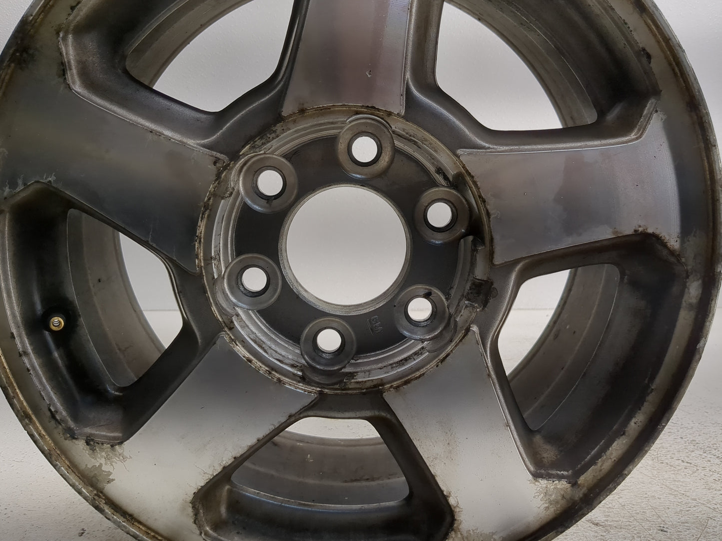 2002-2009 Chevrolet Trailblazer Oem Wheel Rim 1229379 - Oemusedautoparts1.com