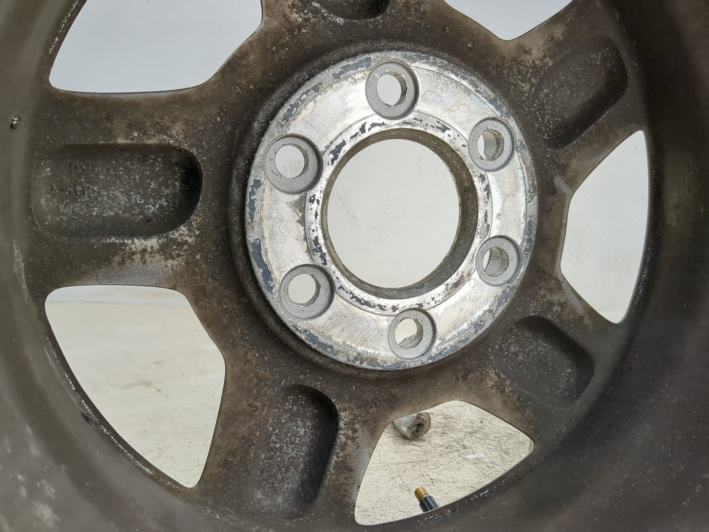 2002-2006 Chevrolet Trailblazer Oem Wheel Rim 1367212 - Oemusedautoparts1.com
