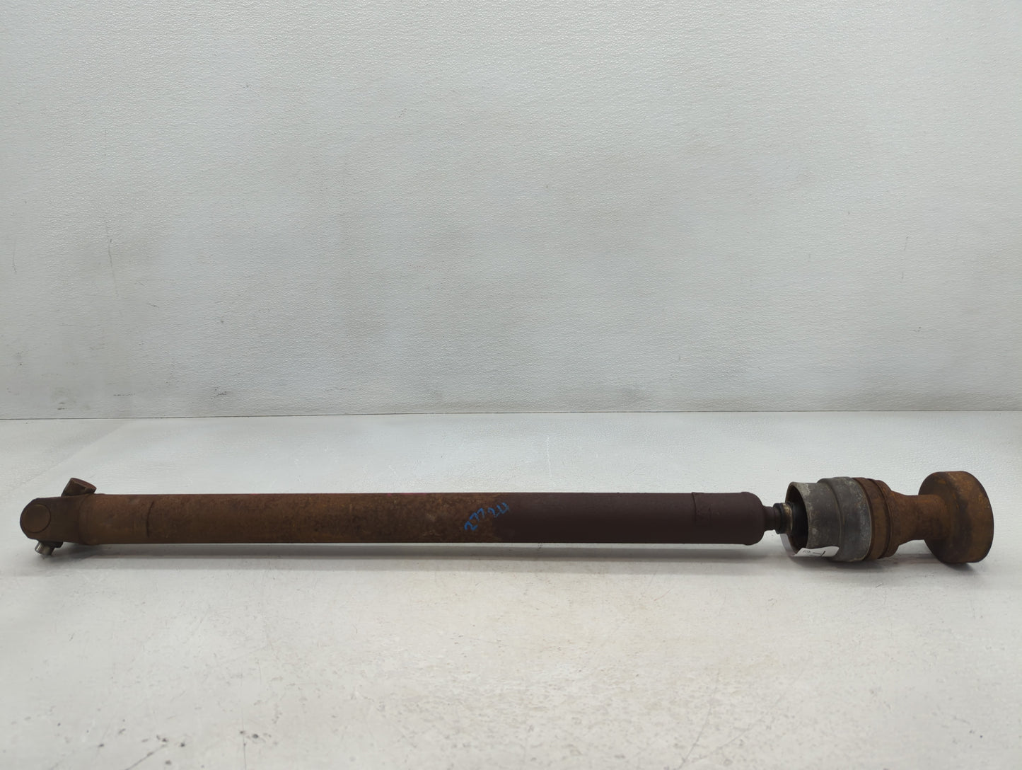Chevrolet Trbext Front Driveshaft Oem - Oemusedautoparts1.com