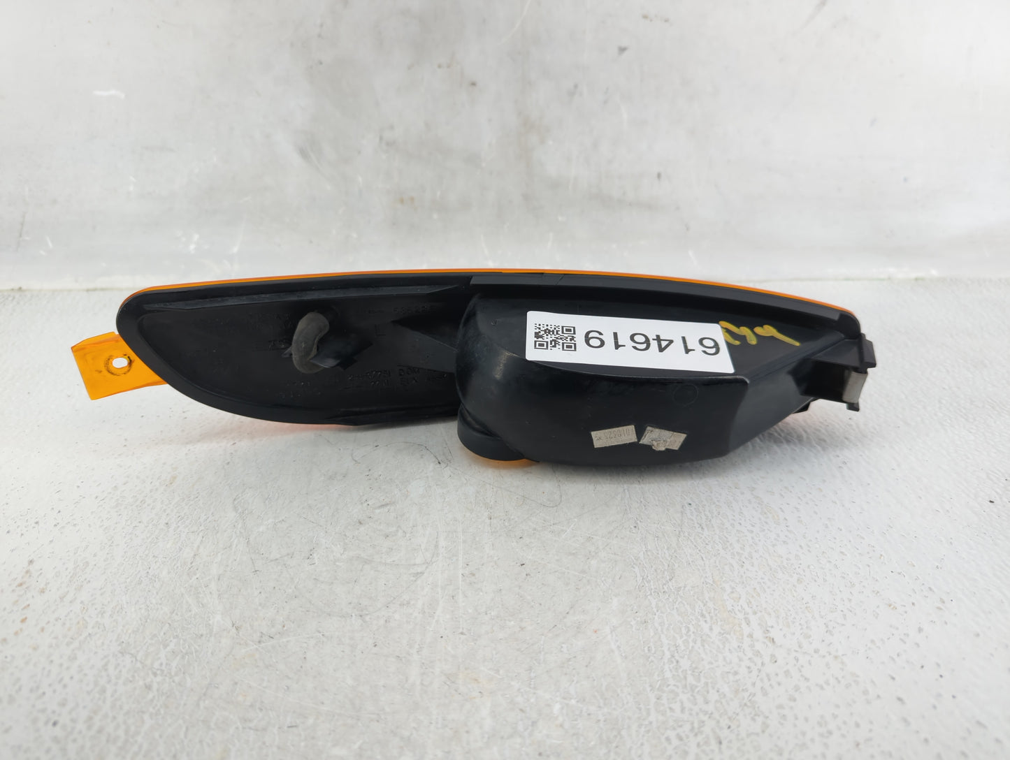 2004 Chrysler 300m Tail Light Assembly Driver Left OEM P/N:C0 4805139A B Fits OEM Used Auto Parts - Oemusedautoparts1.com