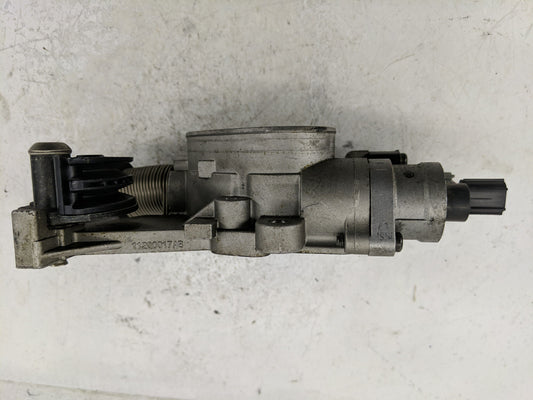 2003-2004 Chrysler Concorde Throttle Body P/N:11200017AB Fits Fits 2003 2004 OEM Used Auto Parts