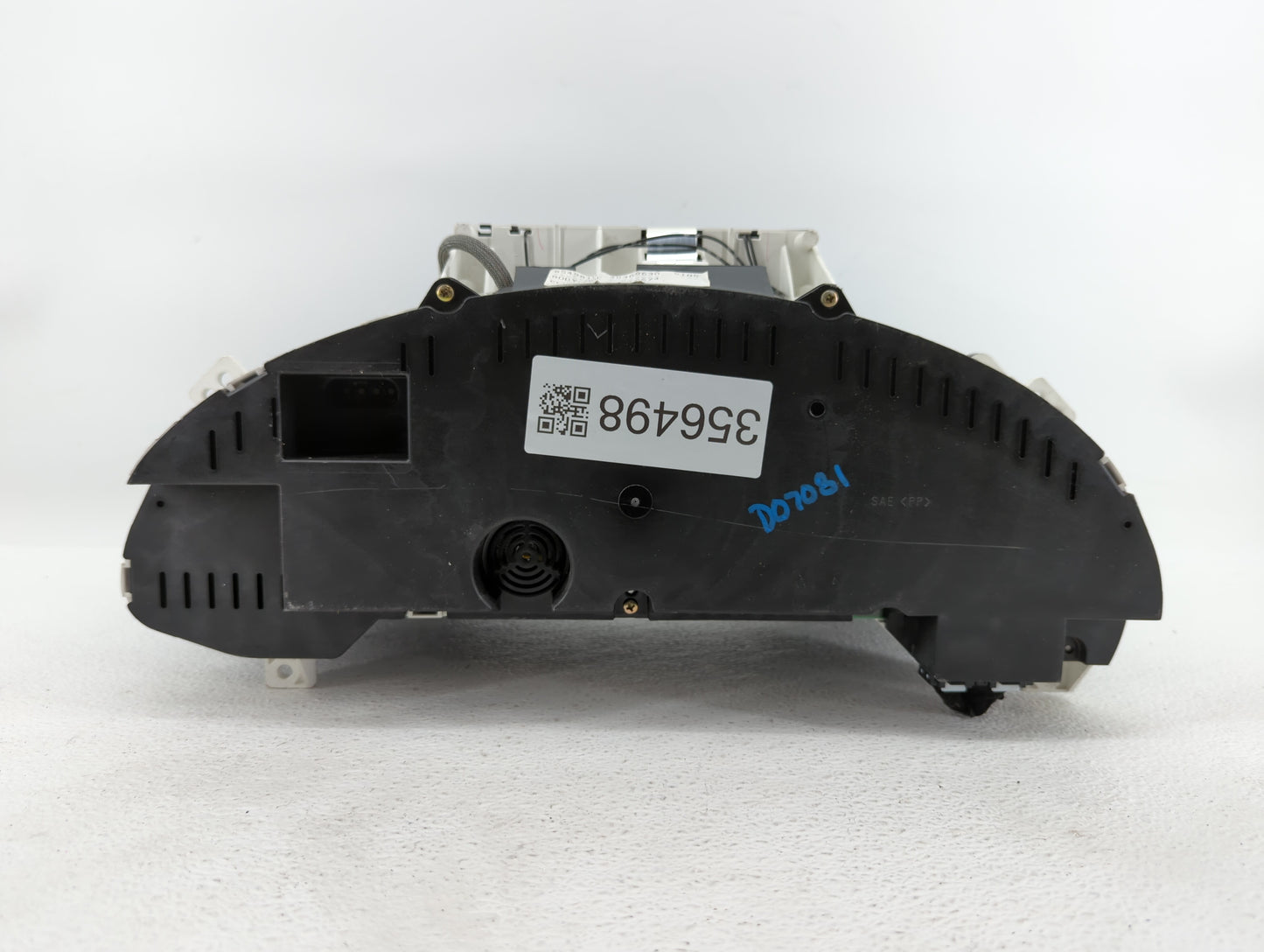 2004 Chrysler Pacifica Instrument Cluster Speedometer Gauges P/N:TN257420-4223 P04685848AD, TN257420-0072 Fits OEM Used Auto