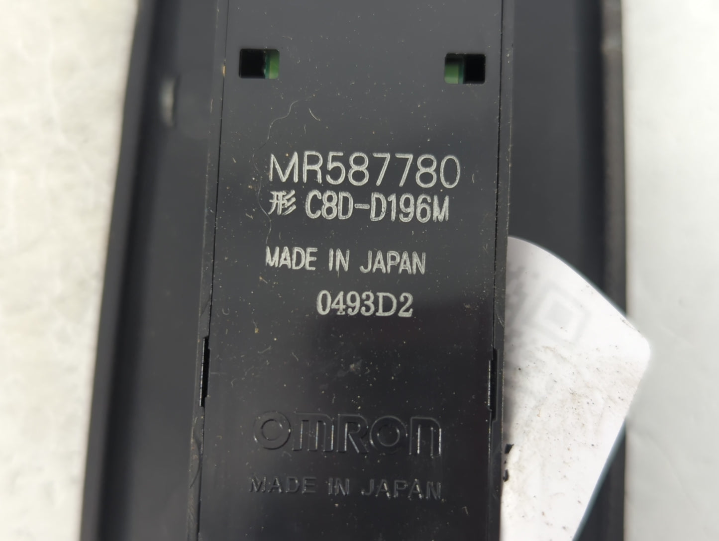 2001-2005 Chrysler Sebring Master Power Window Switch Replacement Driver Side Left P/N:MR587780 Fits OEM Used Auto Parts - O