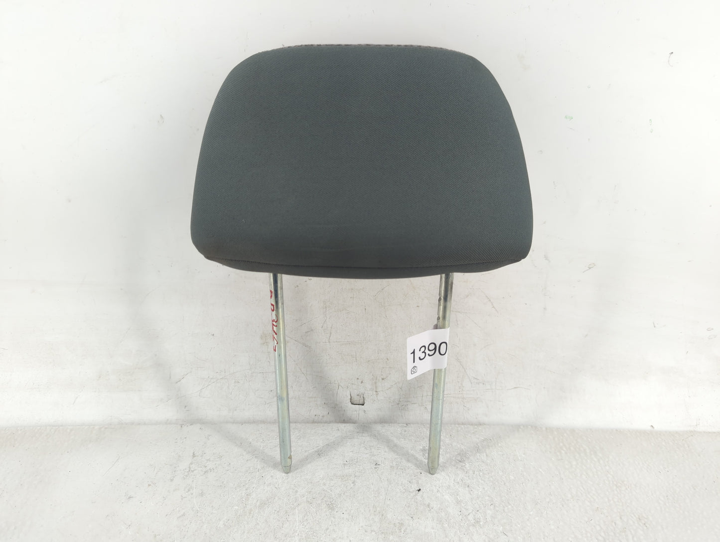 2004 Dodge Caravan Headrest Head Rest Rear Center Seat Fits OEM Used Auto Parts - Oemusedautoparts1.com